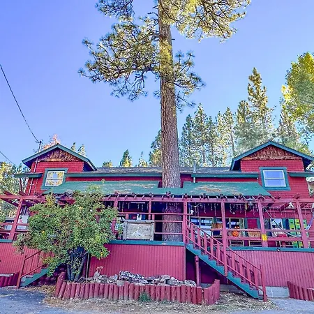 Ith Big Bear Lake Hostel & Lodge